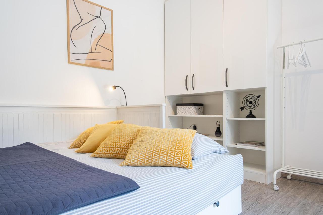 Studio Apartment Les - 4 Min Walk From Amphiteatre Pula Exterior photo